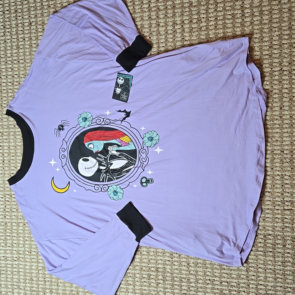 Tim Burton The Nightmare Before Christmas Disney 2X Plus Size Sleep Shirt Top